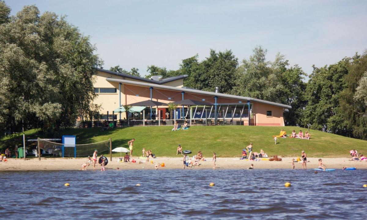 Chalet Kajuit 418 Op 5 Sterren Camping Bergumermeer Hotel Suameer Exterior photo